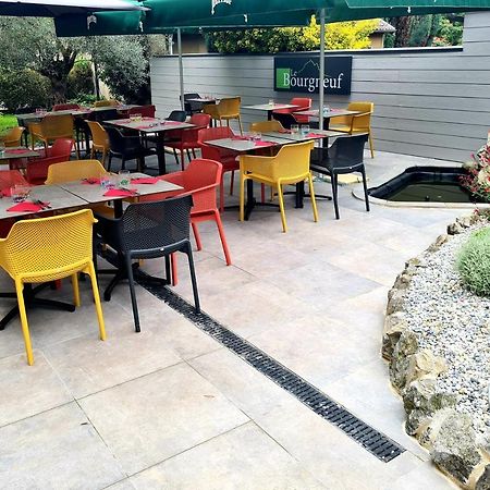 Hotel Restaurant Le Bourgneuf Morlaas Exterior foto